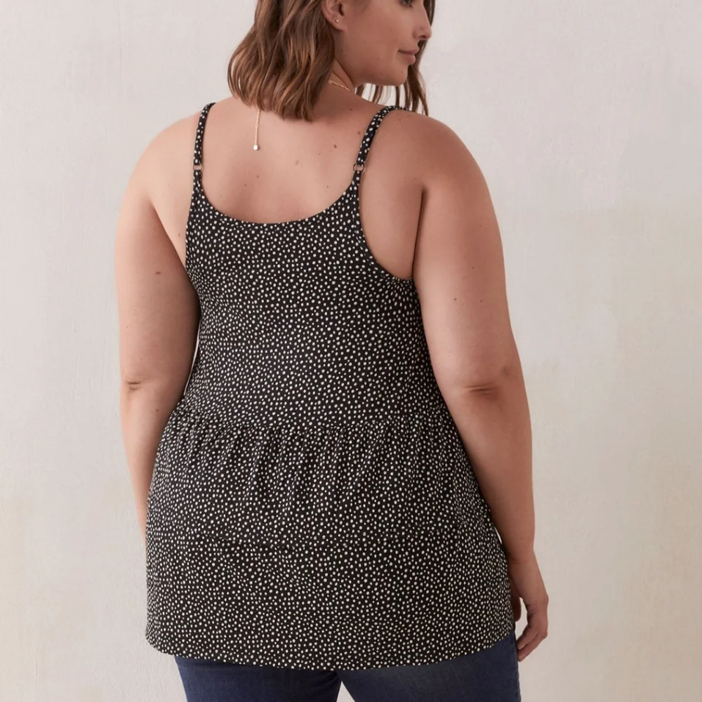 Pennington's 2x Polka Dot Top - Picture 2 of 3